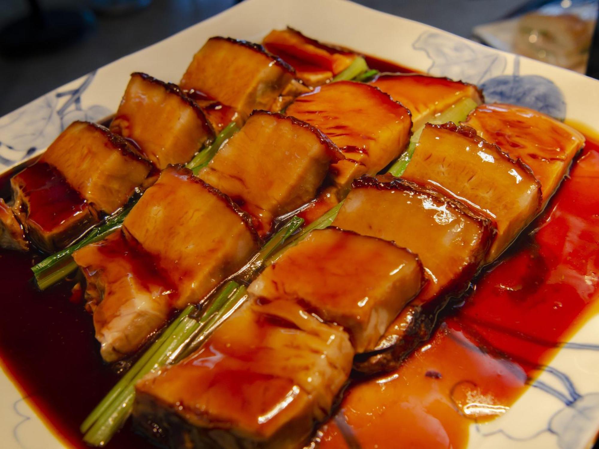 Hotel Den Haag Huis Ten Bosch Sasebo Extérieur photo Aubergine with soy sauce