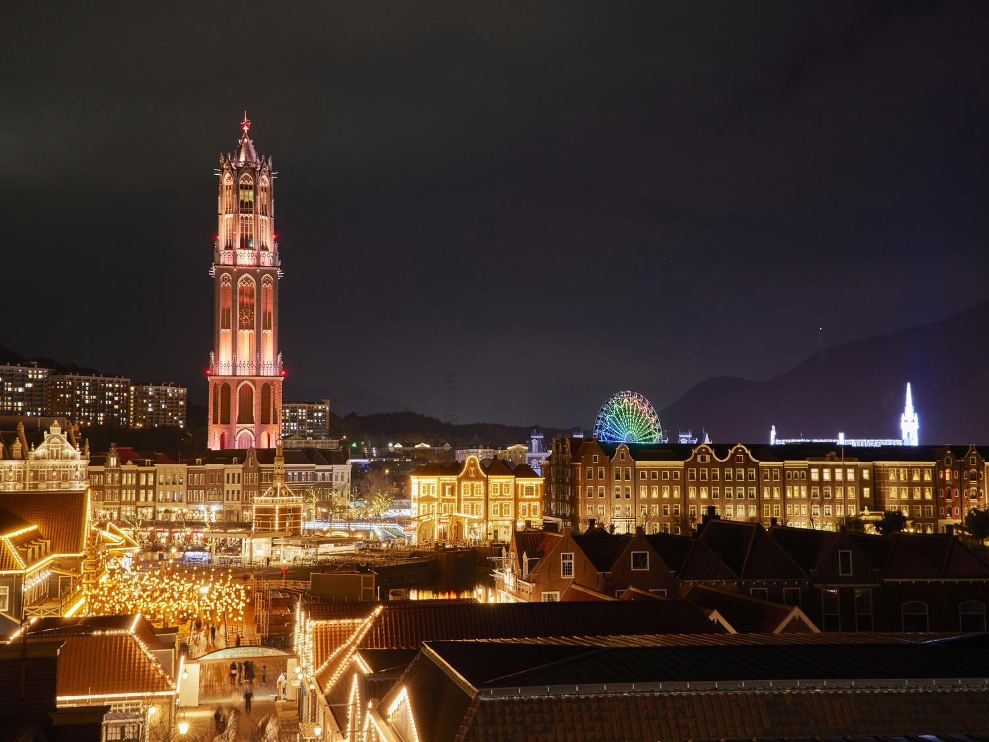 Hotel Den Haag Huis Ten Bosch Sasebo Extérieur photo The Christmas Market in Salzburg