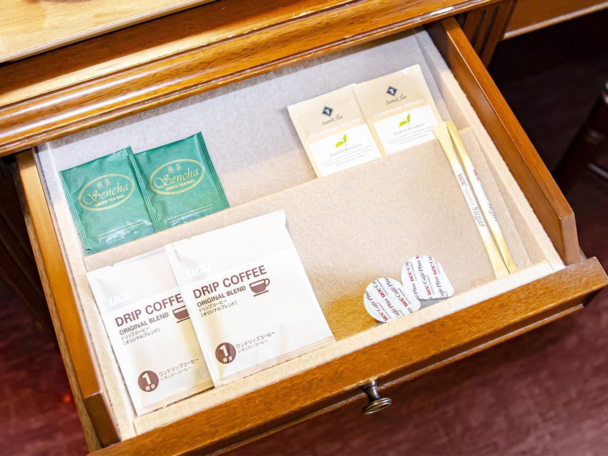 Hotel Den Haag Huis Ten Bosch Sasebo Extérieur photo Drip coffee in a drawer